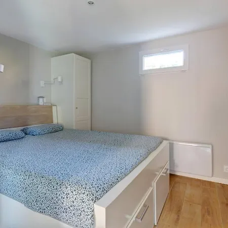 La Loge Des Volcans - Vue Puy De Dome * Saint-Genès-Champanelle